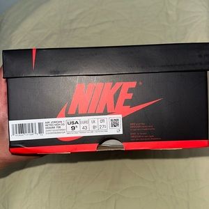 Air Jordan 1 Retro High OG “Lakers”